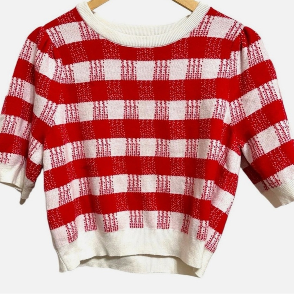 EUC Size Small Day+Moon red white plaid knit cropped sweater
